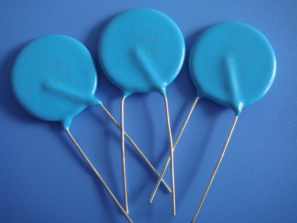 1kv104高压瓷片电容1kv104 1kv0.