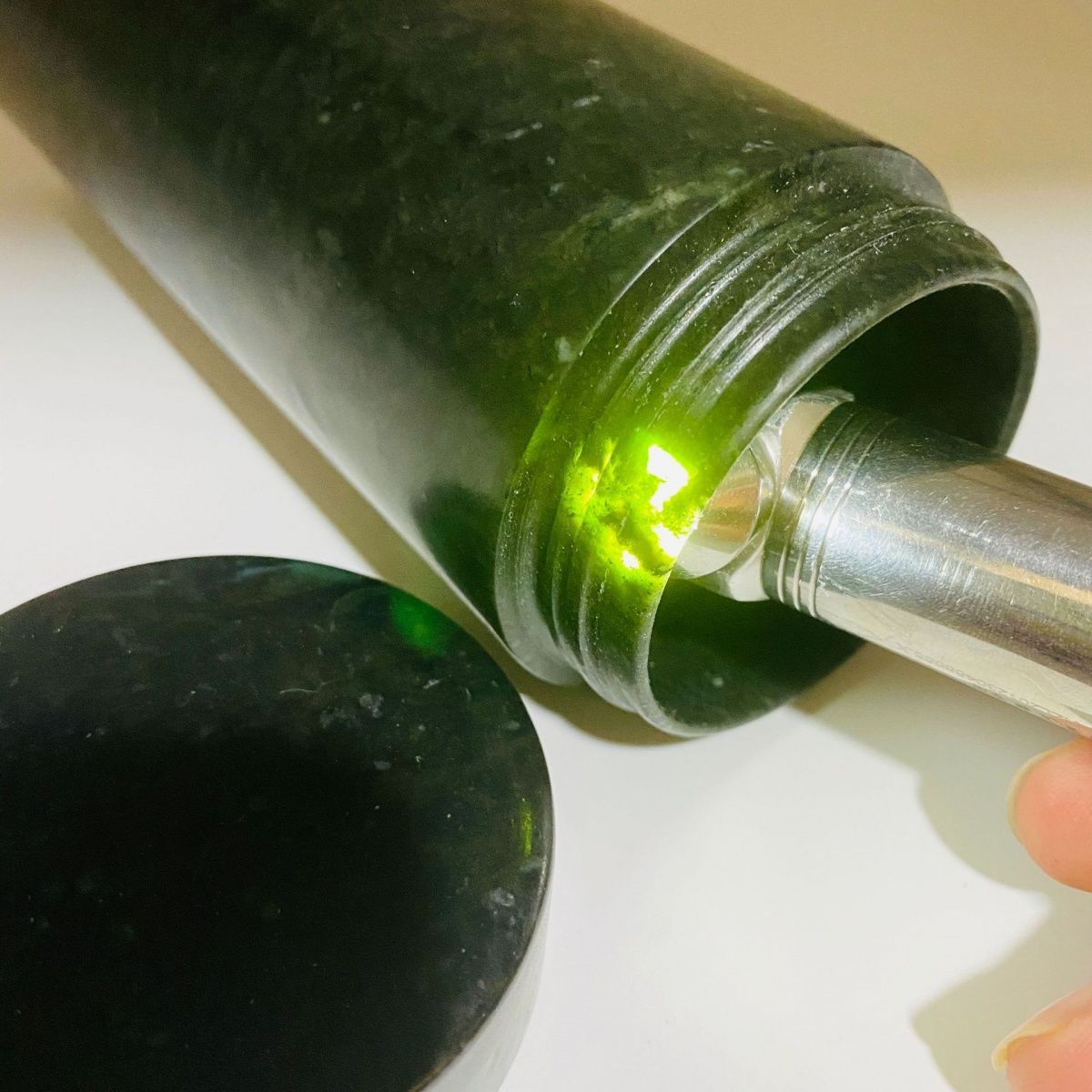 墨绿玉水杯活磁蛇纹石玉茶杯老板杯黑绿玉茶具自用礼品厂家批发