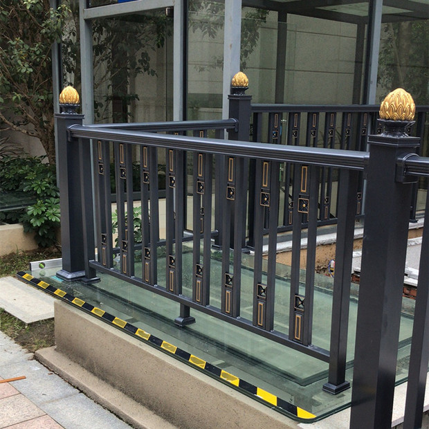 客栈文艺仿铁艺围栏 院子防盗加高防爬护栏 花园围墙护栏定做