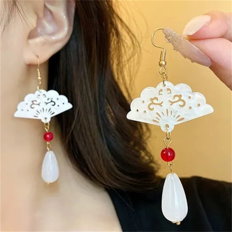 中式古风流苏耳坠耳环2024新款高级感中国风耳钉网红爆款汉服配饰