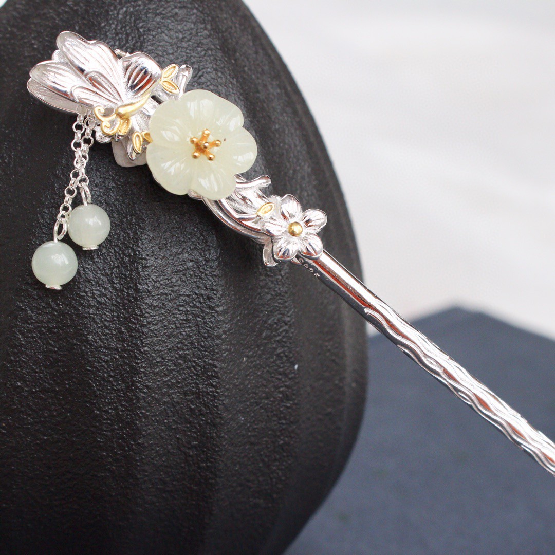 s925银镶嵌珍珠和田玉莲花梅花流苏发簪盘头发银发梳发夹彩金雕花