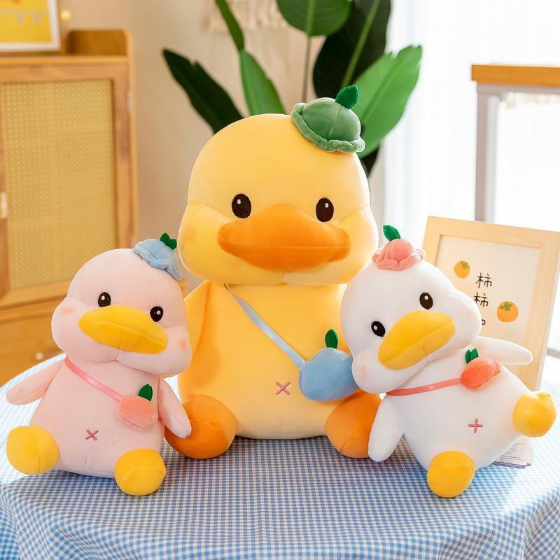 创意豆豆鸭公仔毛绒玩具可爱鸭子布娃娃玩偶女生日抱枕礼物批发
