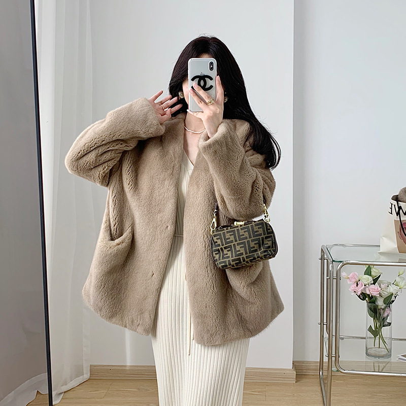 进口短二天鹅绒水貂皮草外套女中长款 海宁整貂裘皮大衣年轻款冬