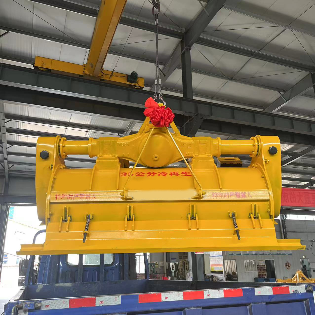 水稳层灰土路拌机 牵引式拌合机 罩壳加厚 滚筒加粗 拌灰机