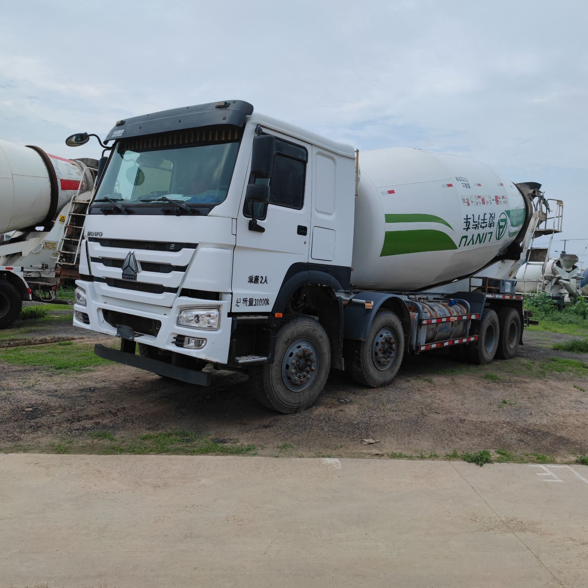 个人转让二手混凝土搅拌车 19年大20方水泥罐车 精品车况