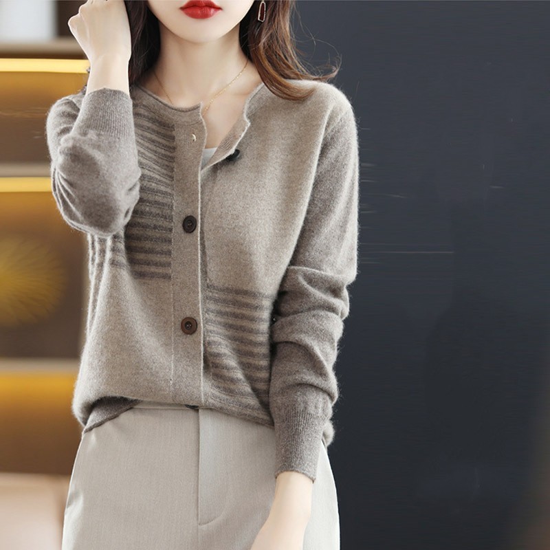 圆领开衫女秋季新款针织拼色长袖毛衣韩版宽松打底外套-阿里巴巴