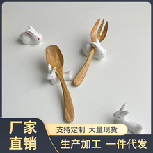 K6WY白屿 小兔子筷托陶瓷筷架筷枕好看可爱餐桌摆件家用放筷子架
