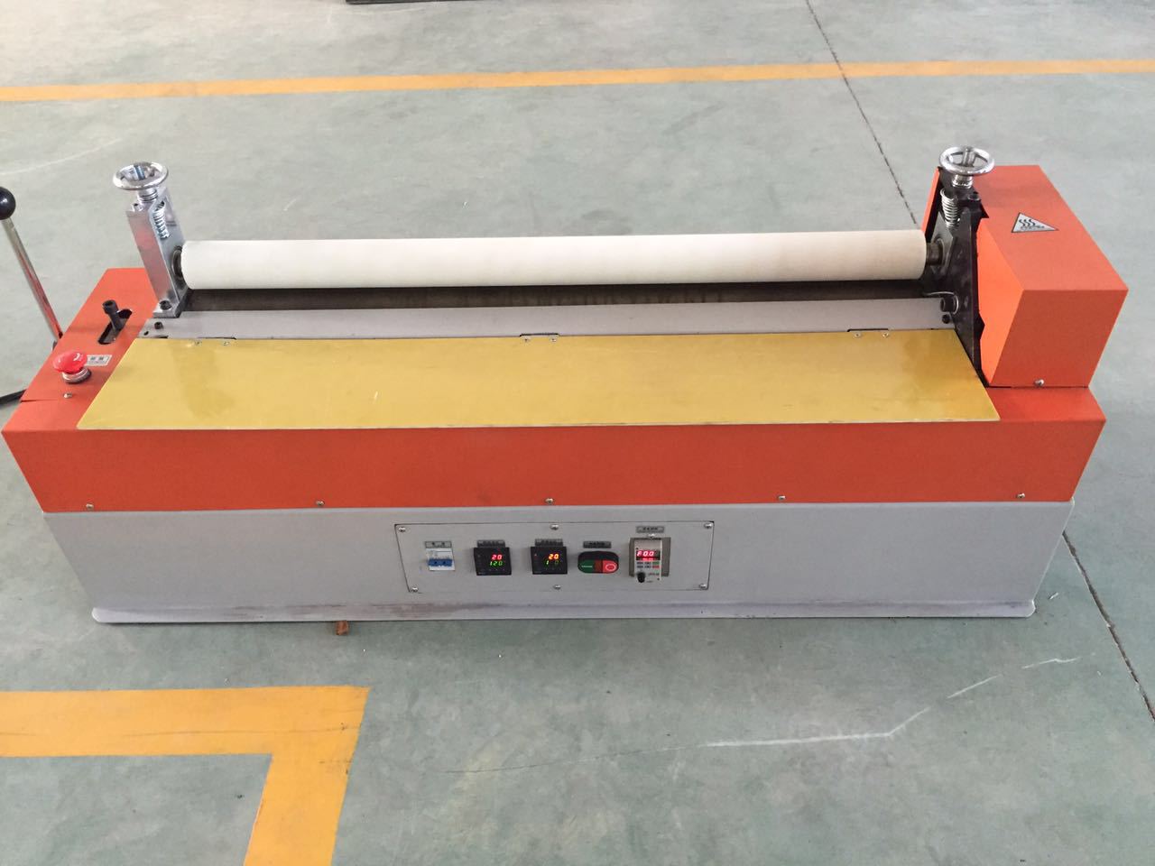 0成交0台热熔胶机厂家自动活塞泵胶机 床垫喷胶机 纸箱包装热熔胶机