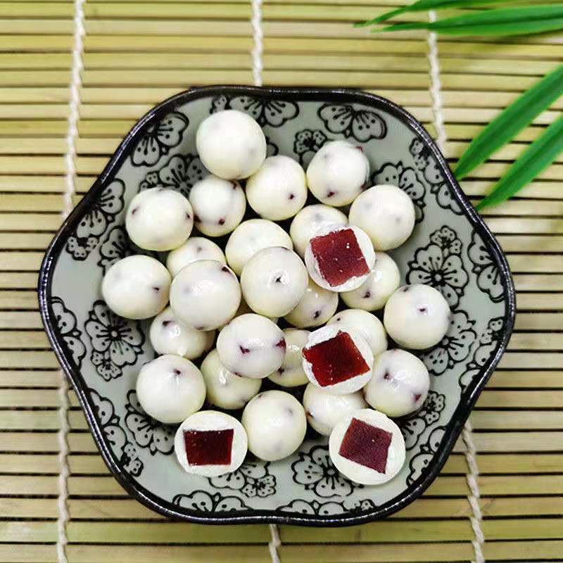 酸奶山楂球200g网红酸奶山楂球零食特产奶山楂零食黑巧克力