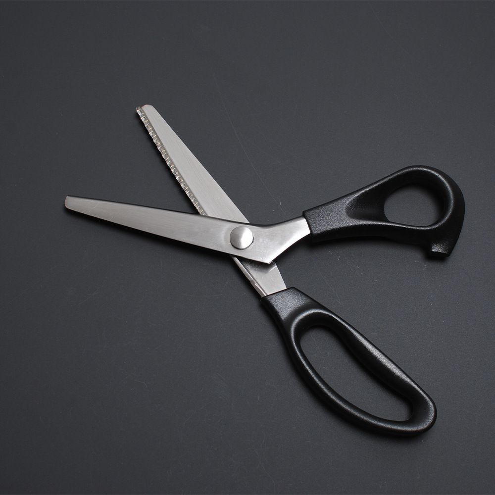 大量现货 花边剪 牙布剪刀 三角齿 波浪裁缝剪布料锁边剪刀锯齿型