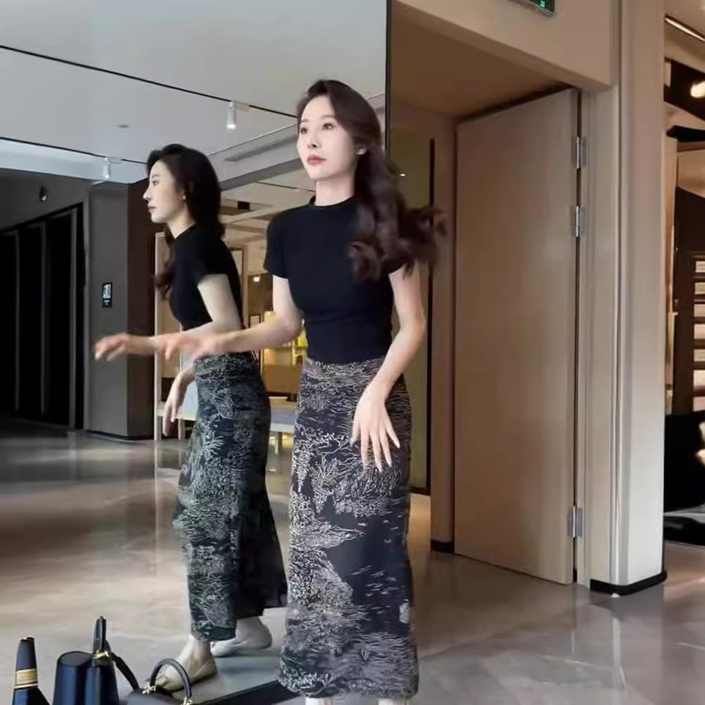 梦婷家新款气质显瘦休闲复古开叉女半身裙 后背绑带圆领t恤套装女