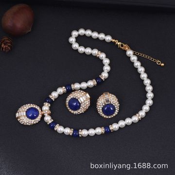 严选天然淡水珍珠项链女白简约饰品轻奢蓝宝石镶嵌新款珍珠锁骨链