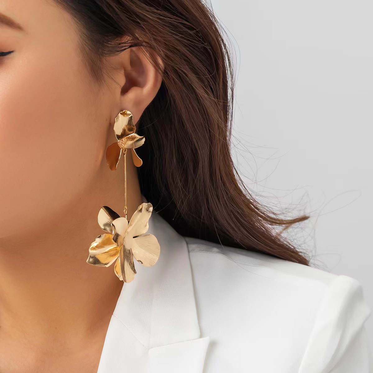 Golden Atmosphere Pendant Swaying Leaf Earrings Withered Withered Flower Earrings Crisp Texture Earrings Cross-Border