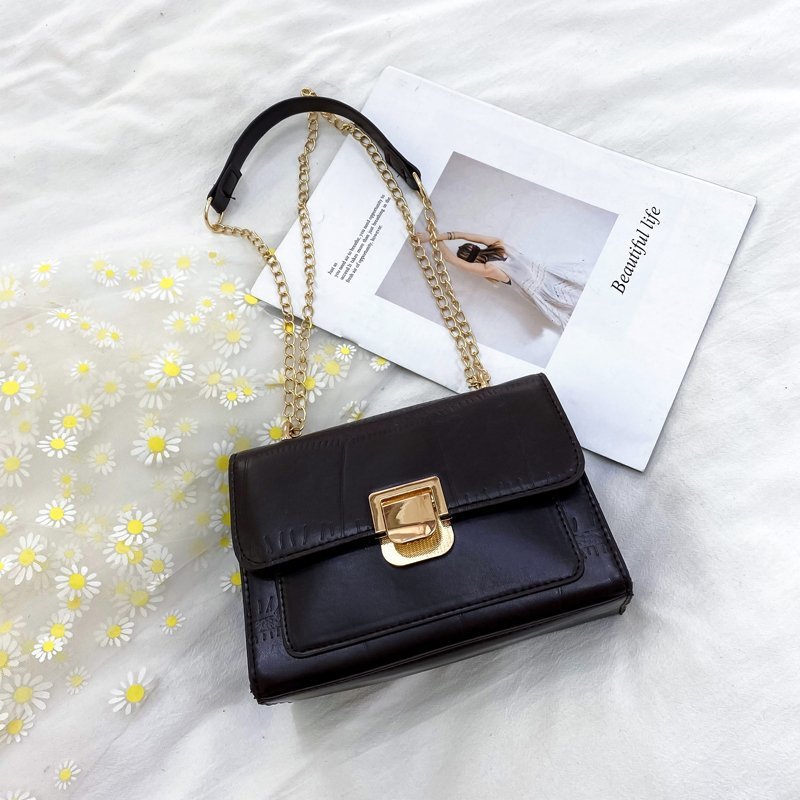 Women's Pouches 2021 Spring New Fashion Shoulder Bag Simple Western Style Shoulder Bag Ins Small Square Bag