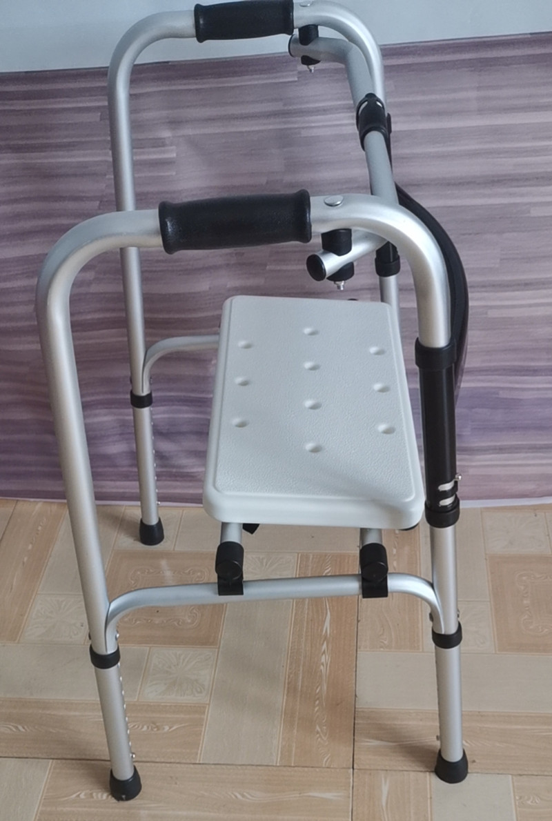 铝合金助行器 助步器 四角拐杖 助力扶手架 可折叠 可调节