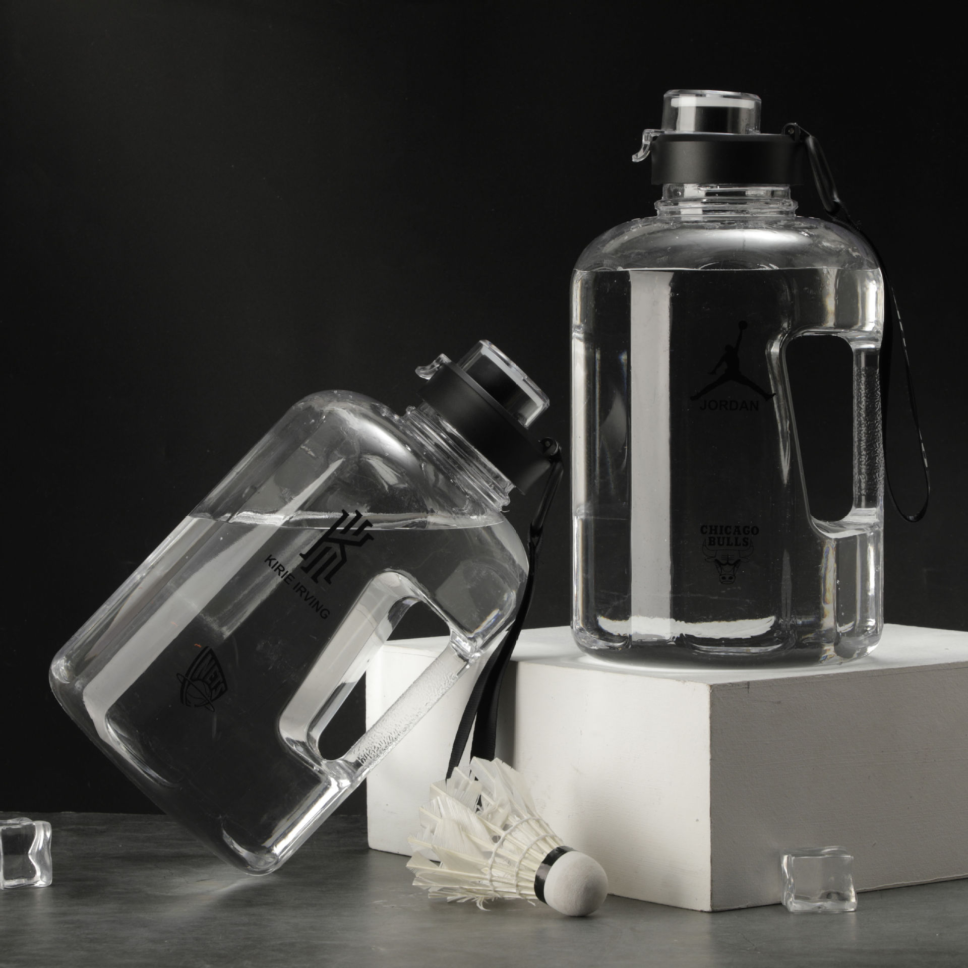 网红学生高颜值吨吨桶便携户外健身大容量水杯运动水壶塑料杯批发