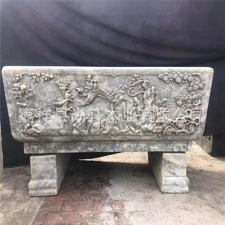 各类老石器,本公司常年供应老榆木门板,老榆木大梁,老牛槽,旧马槽,旧