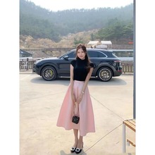 韩版气质轻熟夏季新款套装黑色短袖T恤粉色半身裙显瘦两件套装女