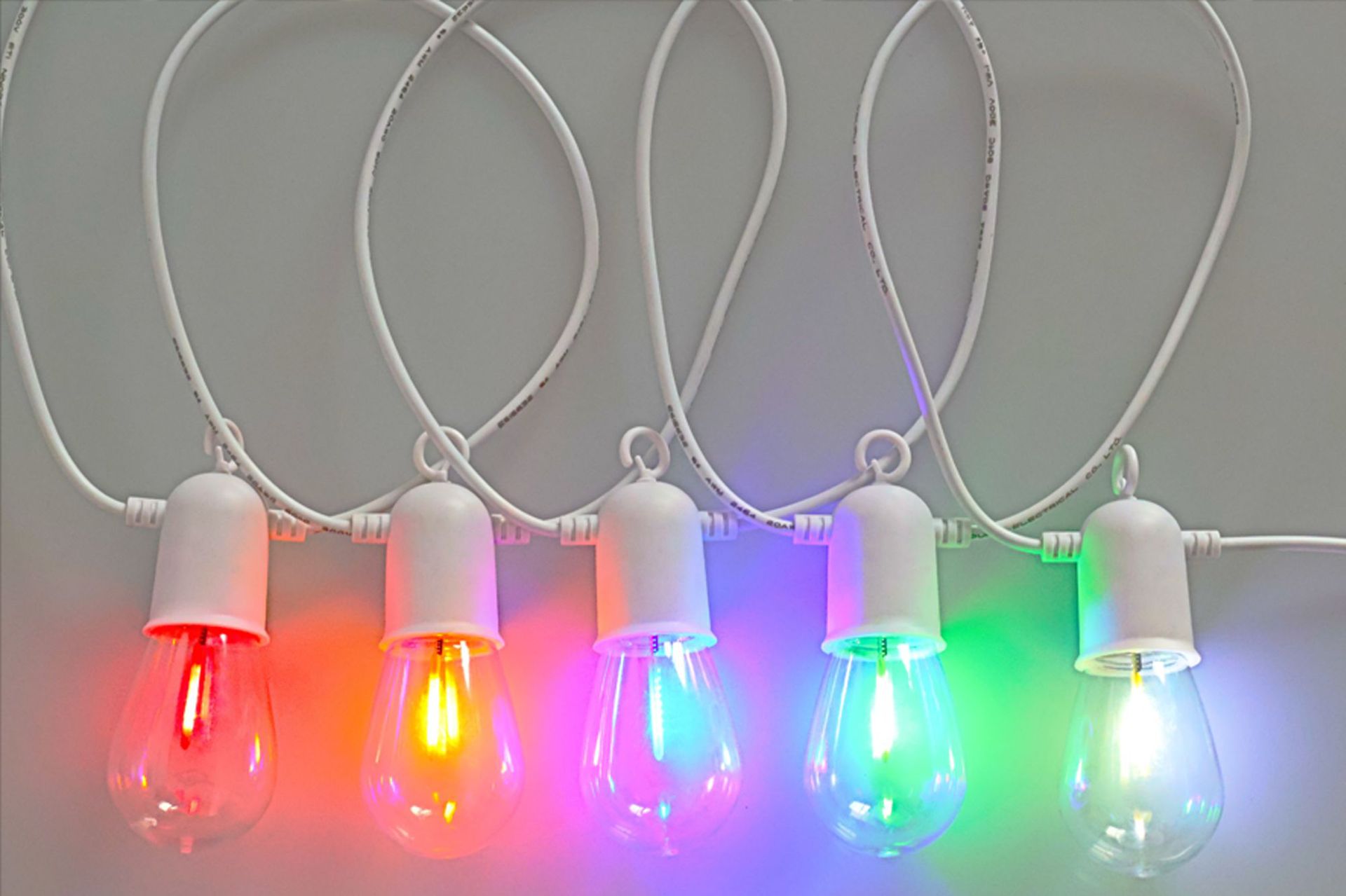 New Product Best-Selling Amazon S14 Meteor Shower Globe Lighting Chain Christmas Yard Outdoor Camping Decoration LED Lighting Chain