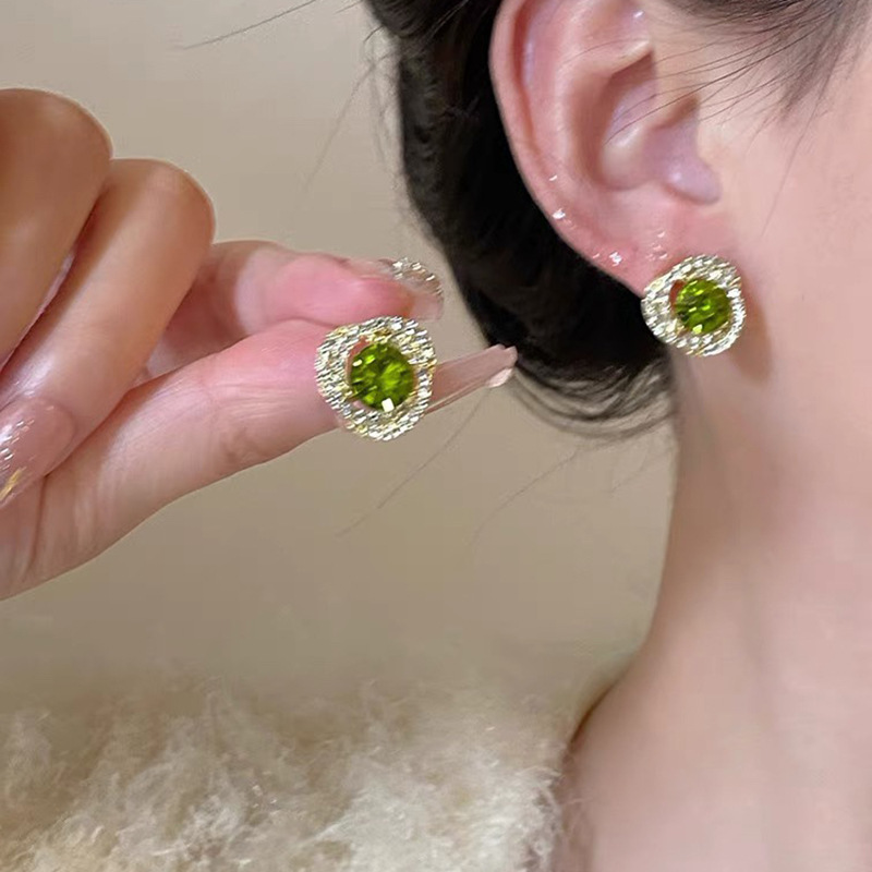 Silver Needle Manbo Mint Green Crystal Flower Butterfly Stud Earrings Elegant Personalized Earrings Sweet High-Grade Earrings for Women