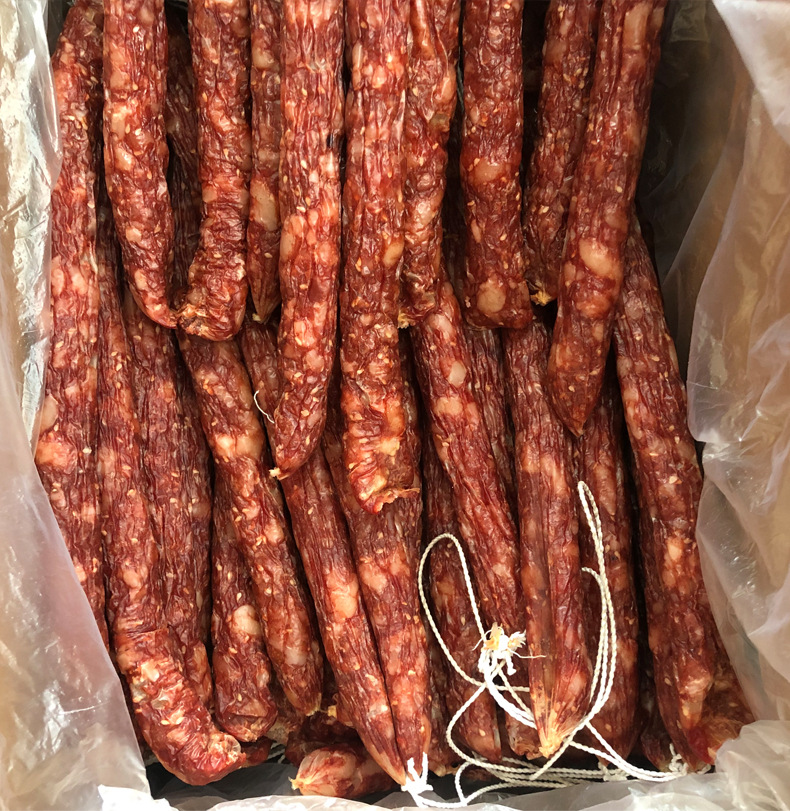 四川香肠腊肠批发江门广味麻辣味五香味烟熏腊肉江湖地摊散装灌肠