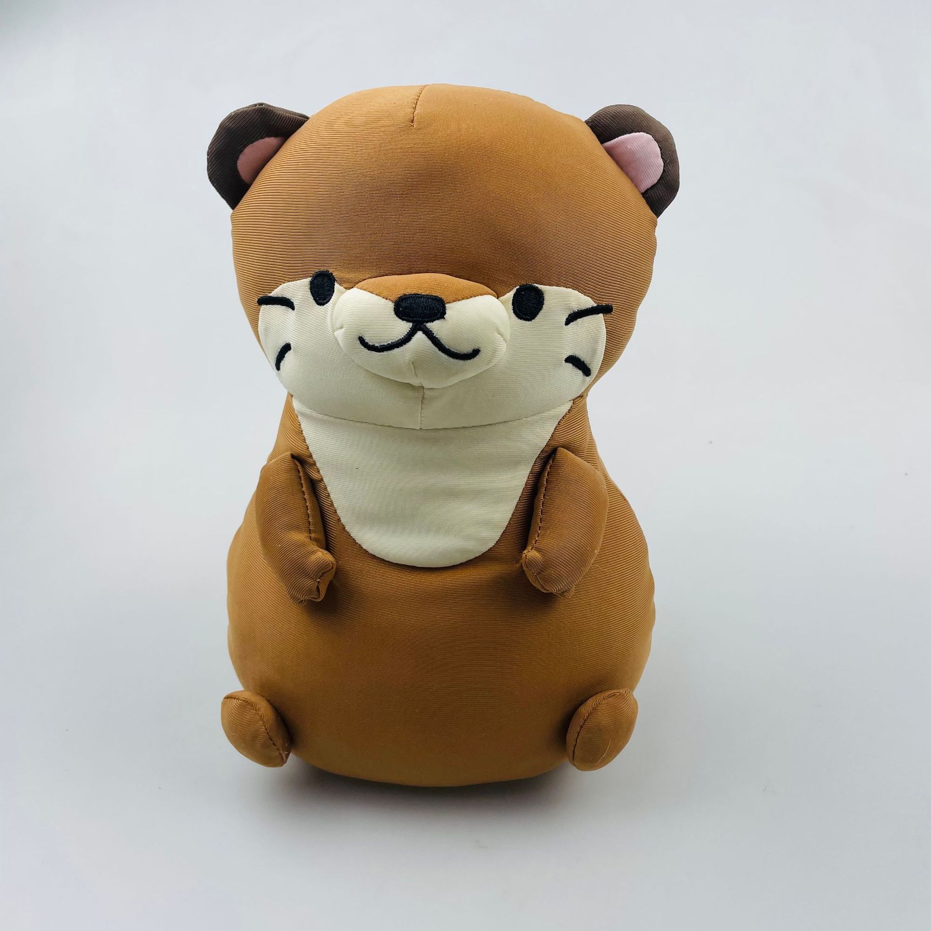 东莞玩具厂家订制毛绒公仔定制娃娃吉祥物来图打样来样复版