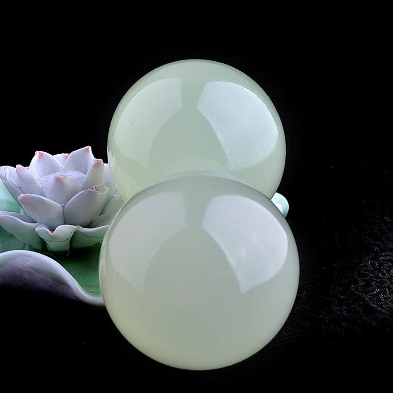 冰种白玉手球手把件送长辈玉石健身球保健玉球玉器把玩阿富汗