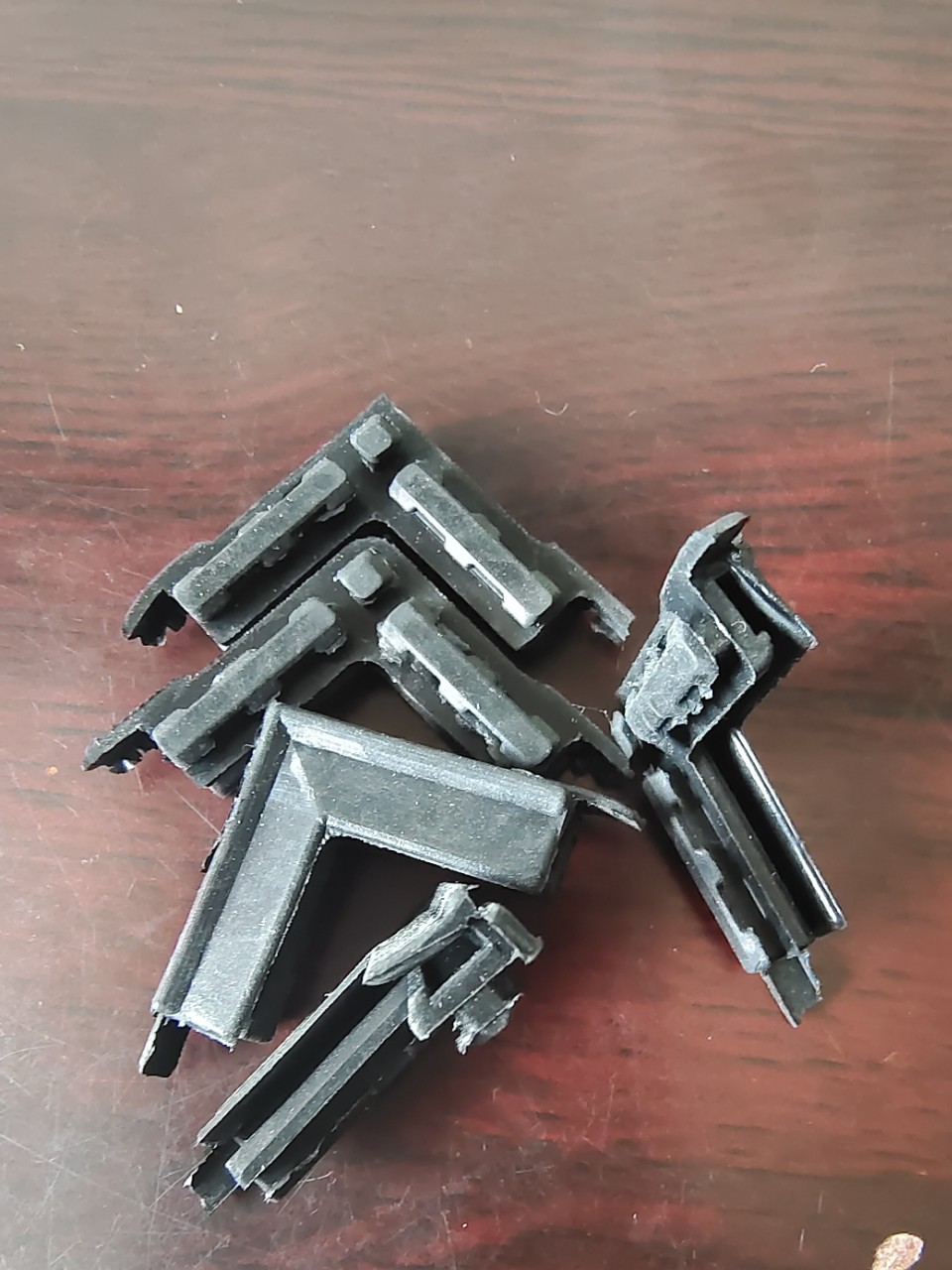 门窗橡胶胶角玻外胶条连接角码三元乙丙橡胶密封拐角等压胶角拐角