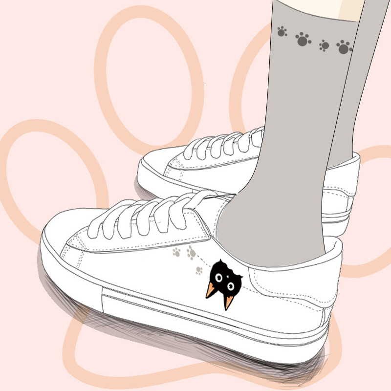 2021春季二次元动漫猫咪手绘休闲板鞋女学生低帮皮面小白鞋舒适