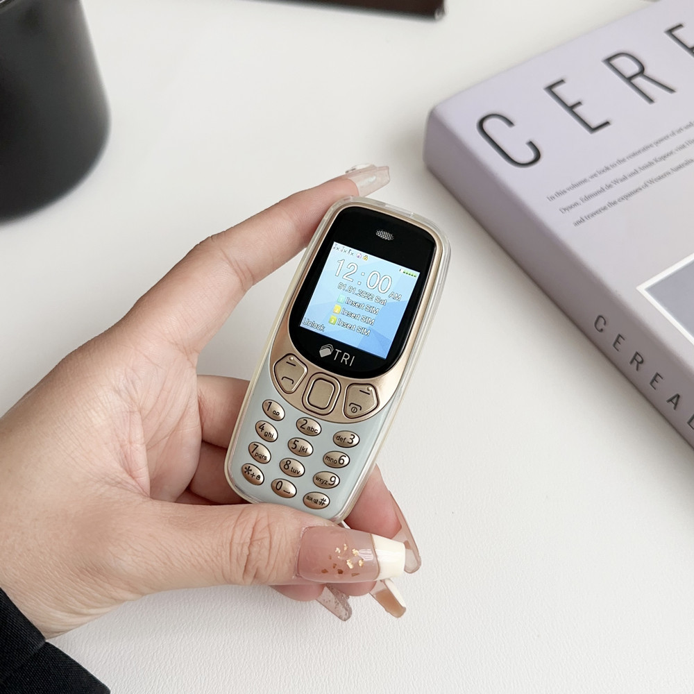 跨境热销q3308pro迷你手机三卡高清彩屏拍照超小袖珍直板按键机