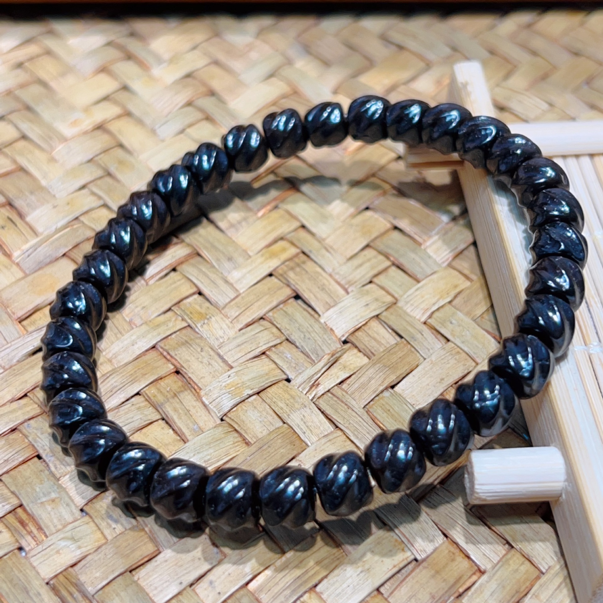 天然精品黑金椰蒂扭扭珠麻花珠手串文玩手串佛珠念珠男女款-阿里巴巴