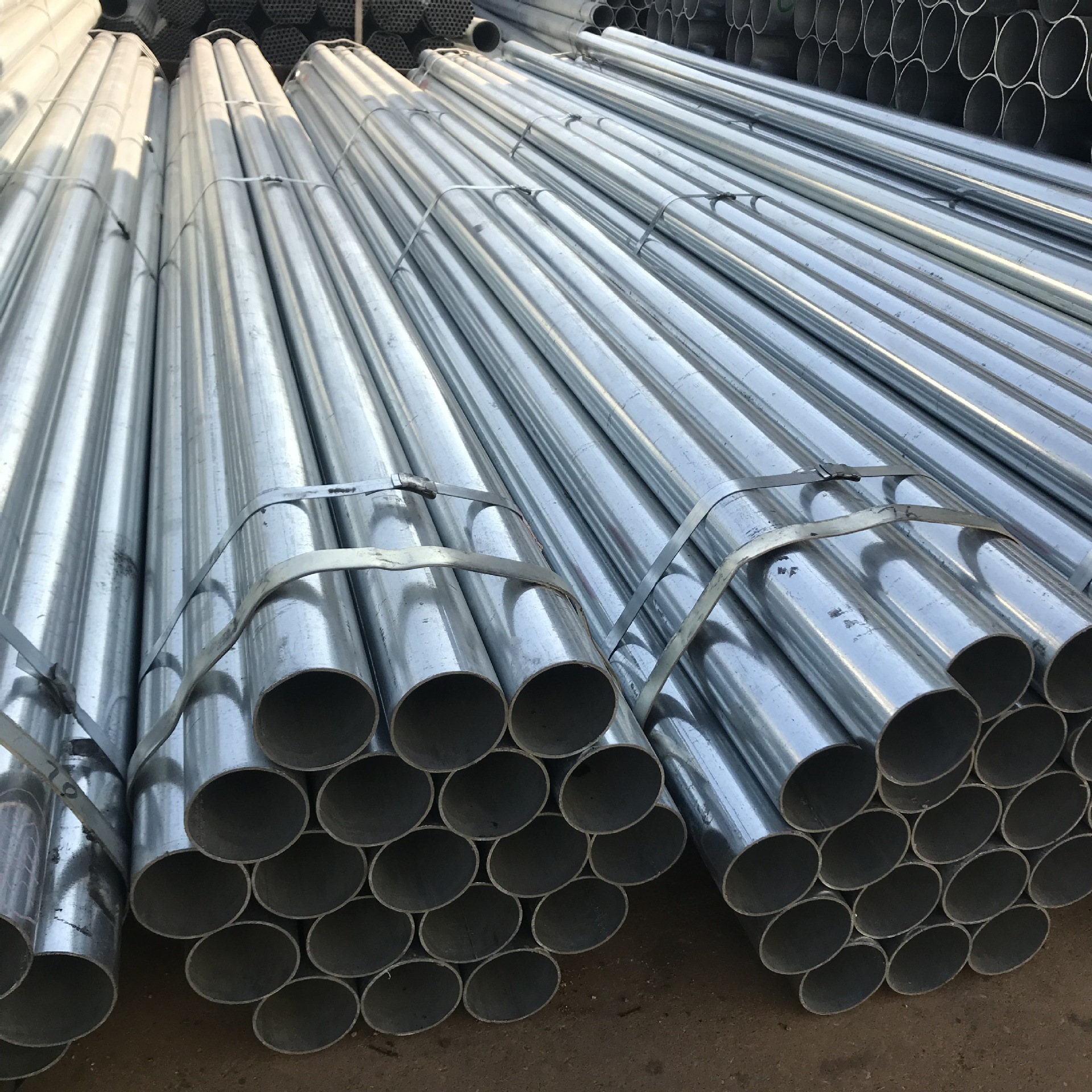 贵州 热镀锌管现货直供友发牌 dn15--dn100 车丝 切割 消防钢结构