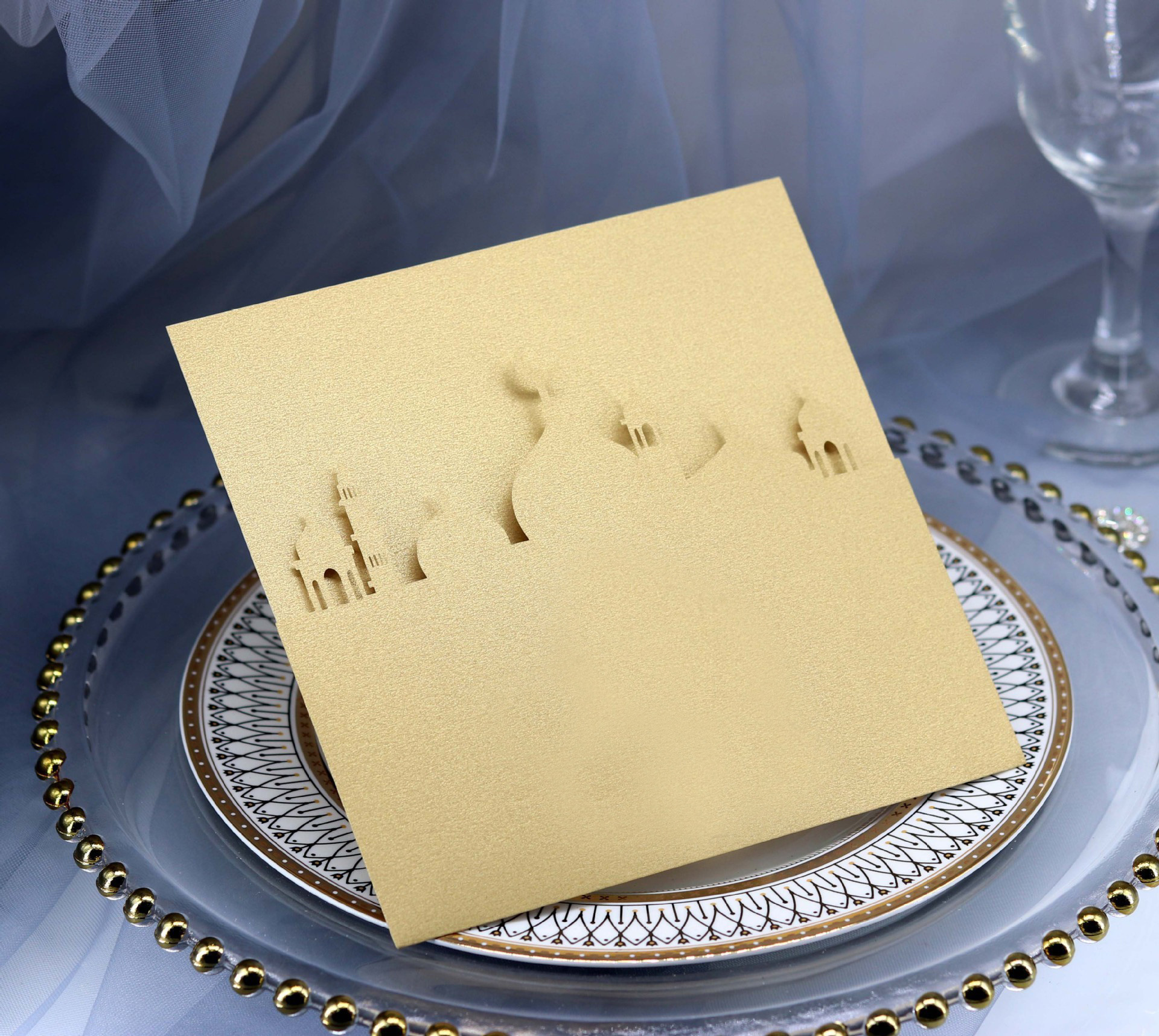 出口镭射镂空米金色祝福结婚贺卡浪漫月亮城堡邀请函浙江工厂批发