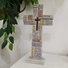 跨境新品十字架祷告树脂雕像工艺品摆件礼品