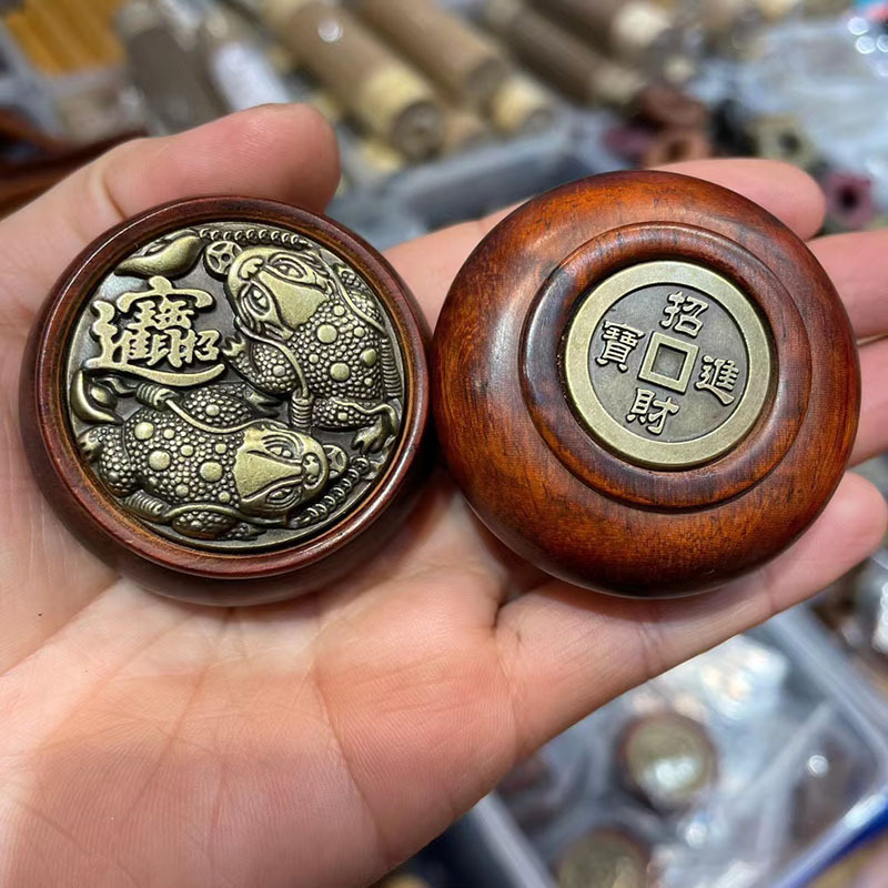 小叶紫檀犀角紫檀木手把件红木工艺礼品把件玩表面可转动手玩批发