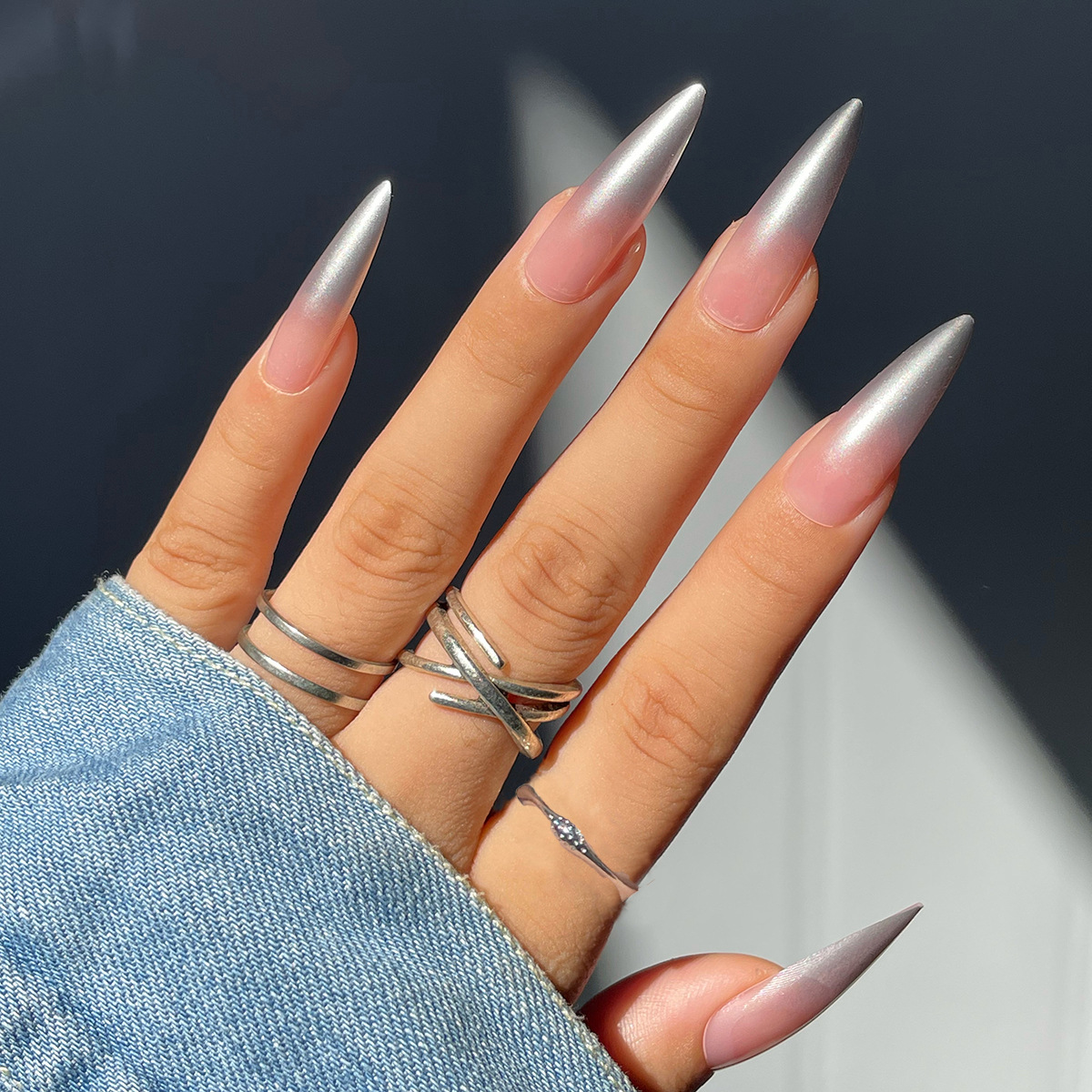 O3 Long European and American Wear Nail Long Pointed Nail Blooming Gradient Plating Nail Patch Nail Sticker Finished Product Exclusive for Cross-Border