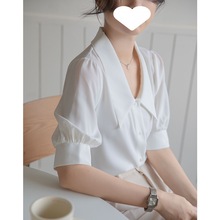 白色短袖衬衫女夏季法式设计感上衣职业面试正装雪纺衬衣