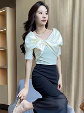 韩版高端设计感短袖T恤女夏时尚显瘦气质露锁骨温柔时髦洋气上衣