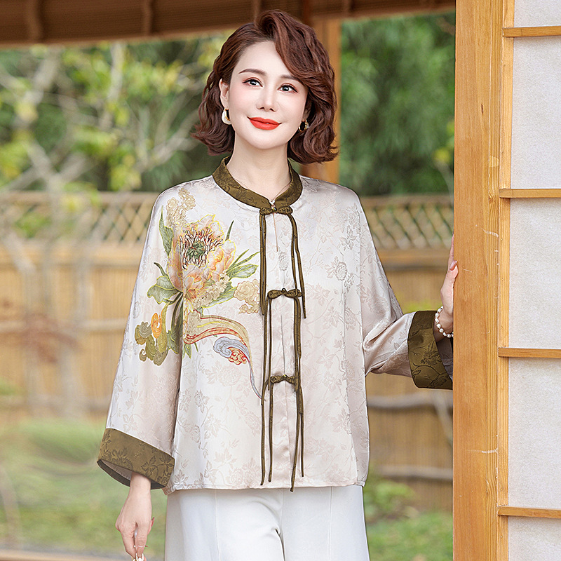 古典新中式妈妈上衣丝滑提花面料盘扣宽松开衫贵气国风中年人女装