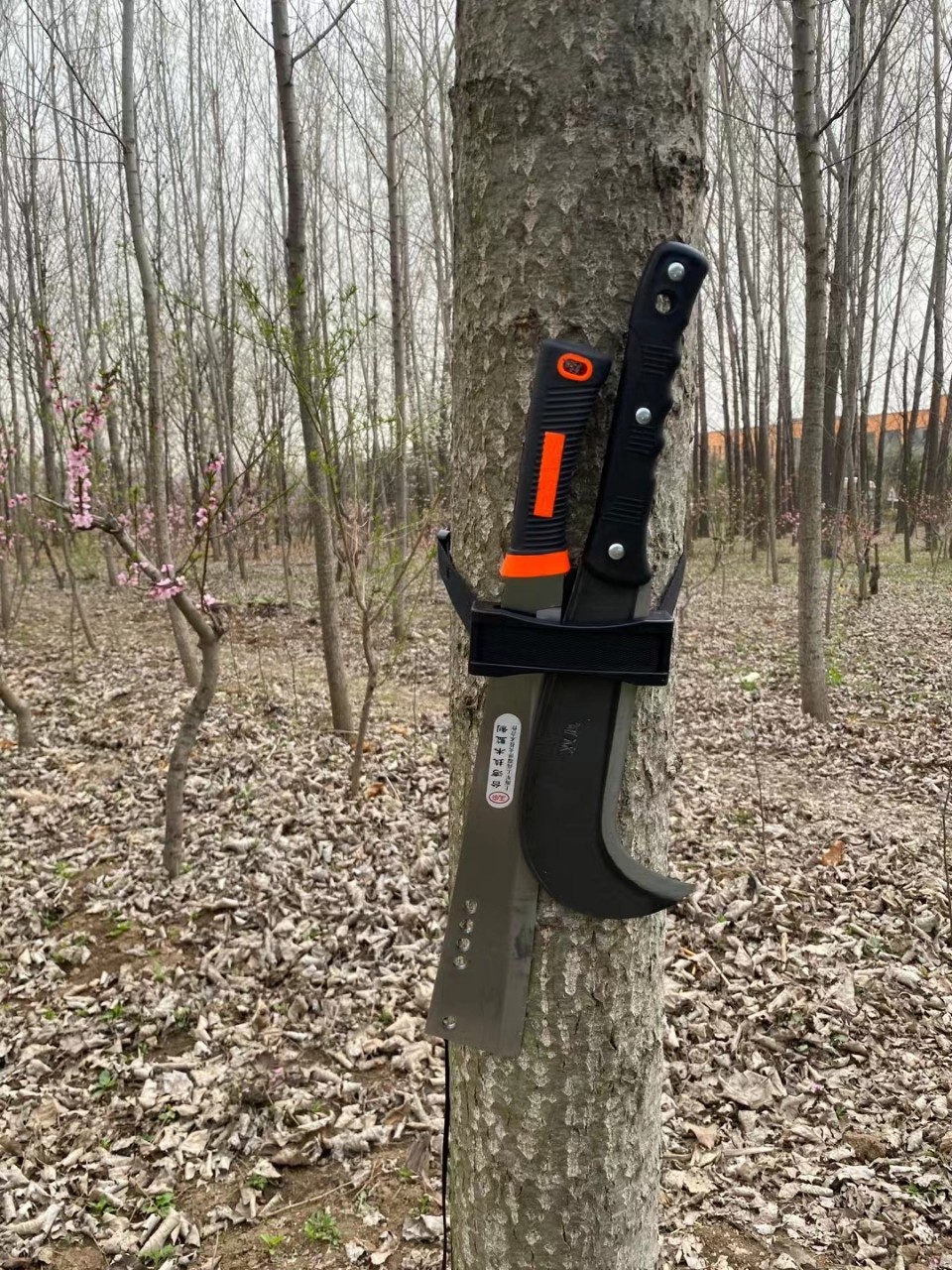 户外塑料柴刀鞘壳套上山砍柴放刀架子打猎野外探险柴刀刀架