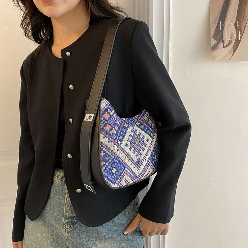Ethnic Style Retro Women's Shoulder Bag Canvas Handbag Woven Flower Exotic Style Lightweight Trendy Large Capacity Totes