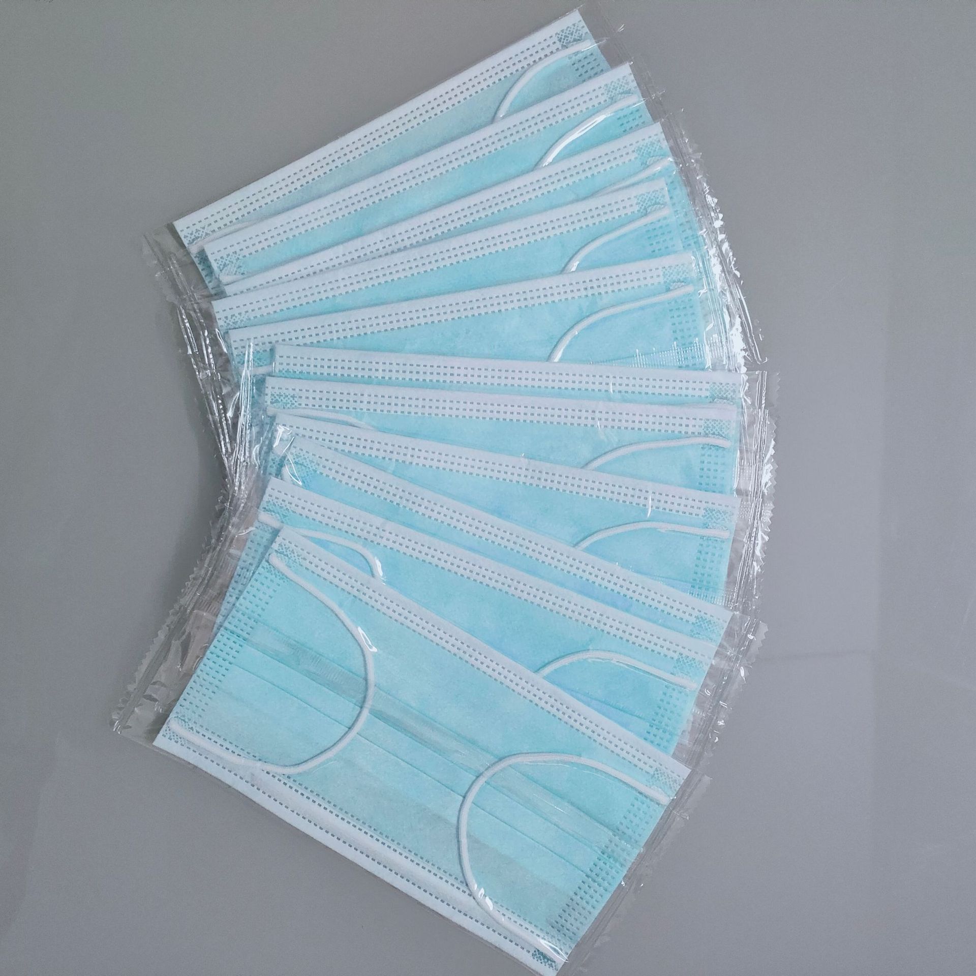 晨晨工厂一次性口罩三层熔喷布无纺布成人蓝白色独立单片现货mask