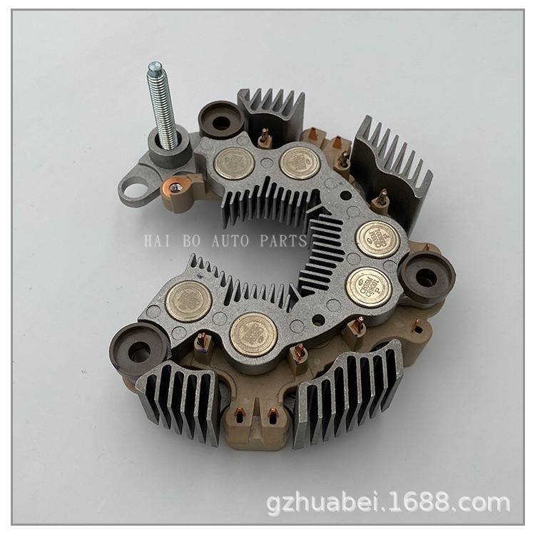 适用于新款本田飞度新锋范哥瑞发电机整流桥二极管12v14v整流器