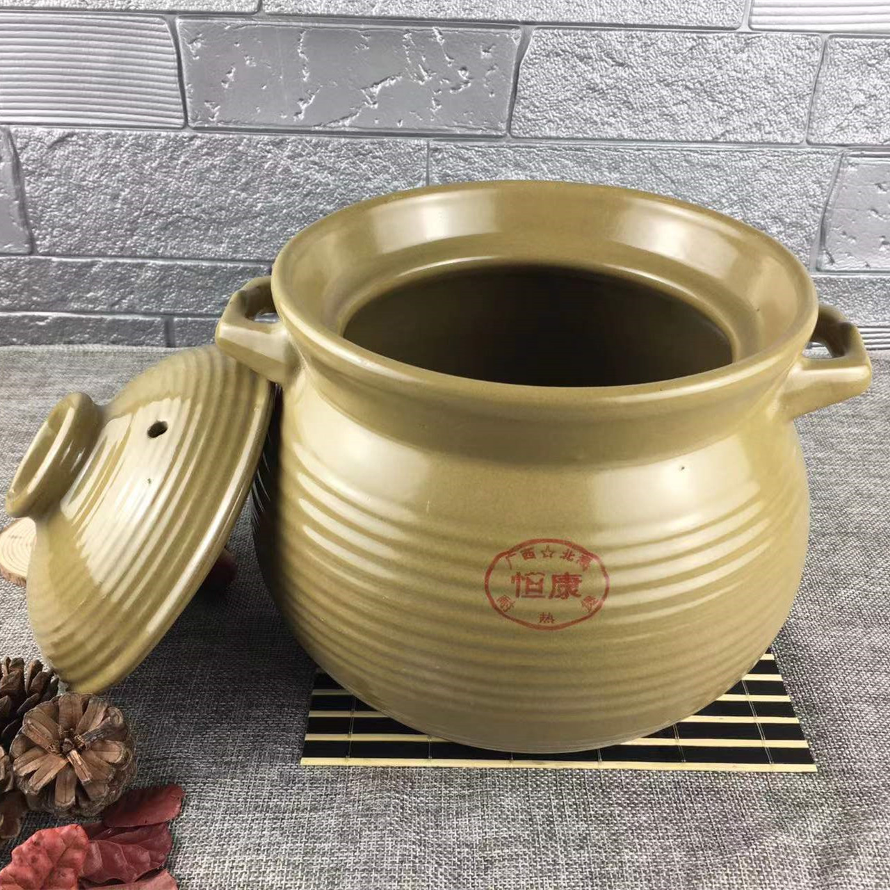 批发广西土砂锅耐高温老式陶土手工瓦罐明火煮粥炖汤汤锅沙煲土锅