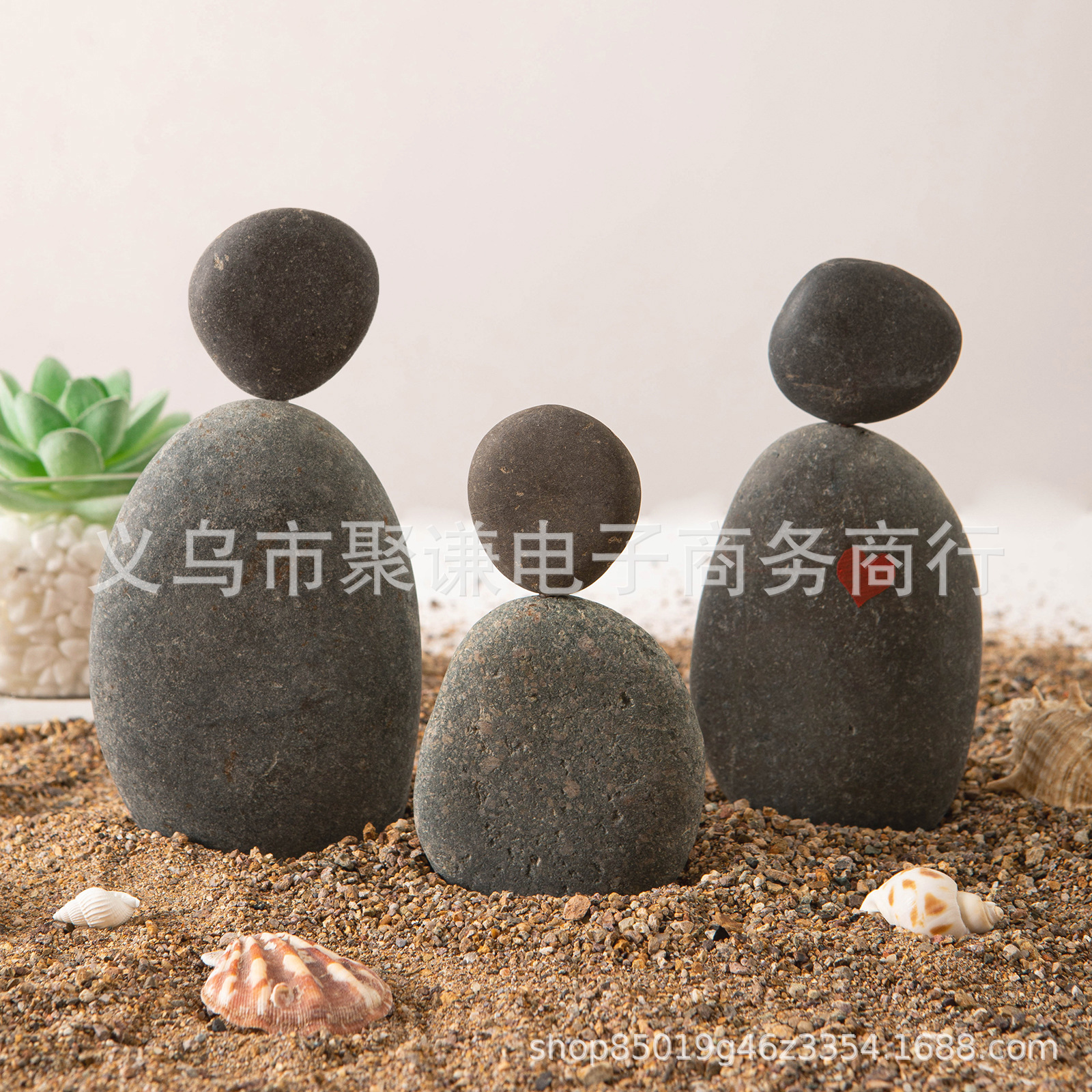 石头小人造型一家三口天然石头摆件装饰 节日礼物氛围装扮-阿里巴巴