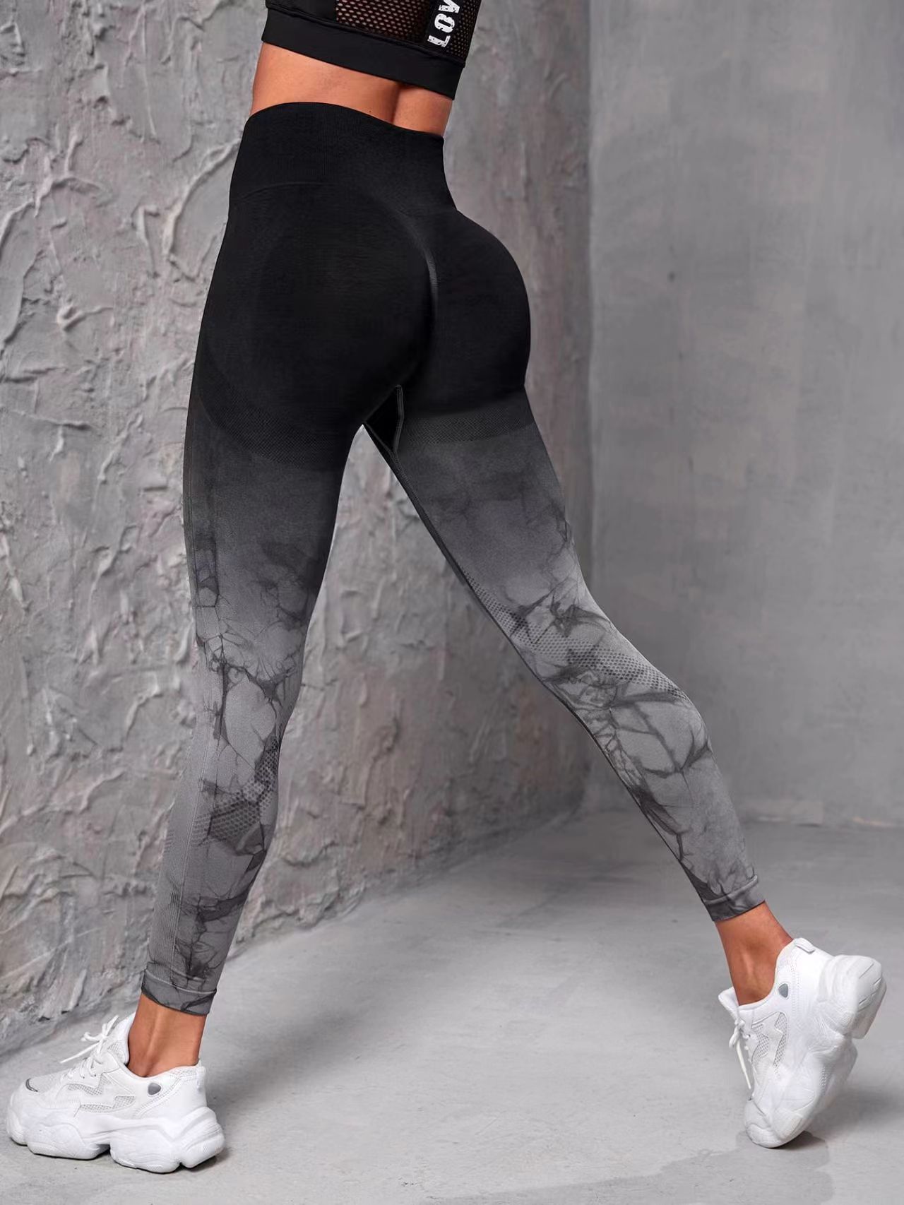 Gradient Tie-Dye Yoga Pants Seamless Women's Running Workout Pants High Waist Hip Lift Workout Clothes Stretch Tights Trousers