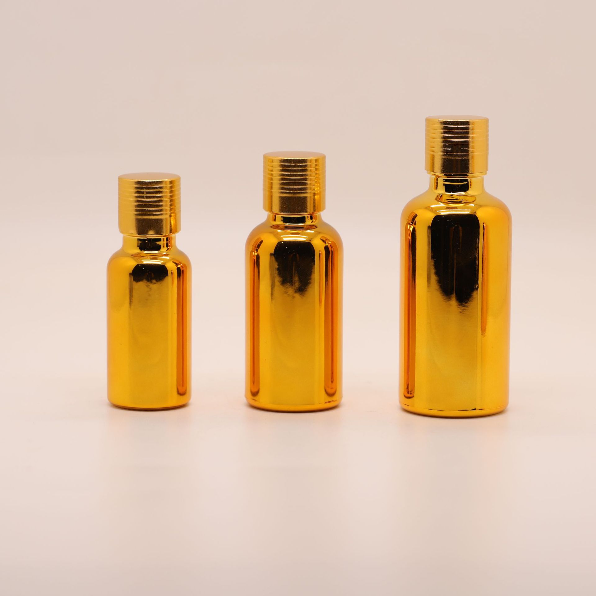 现货供应5ml10ml20ml50ml精油瓶电镀瓶圆柱形金色
