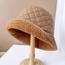 日系绗棉水桶帽子女冬季保暖渔夫帽摇粒绒御寒帽双面戴简约时装帽