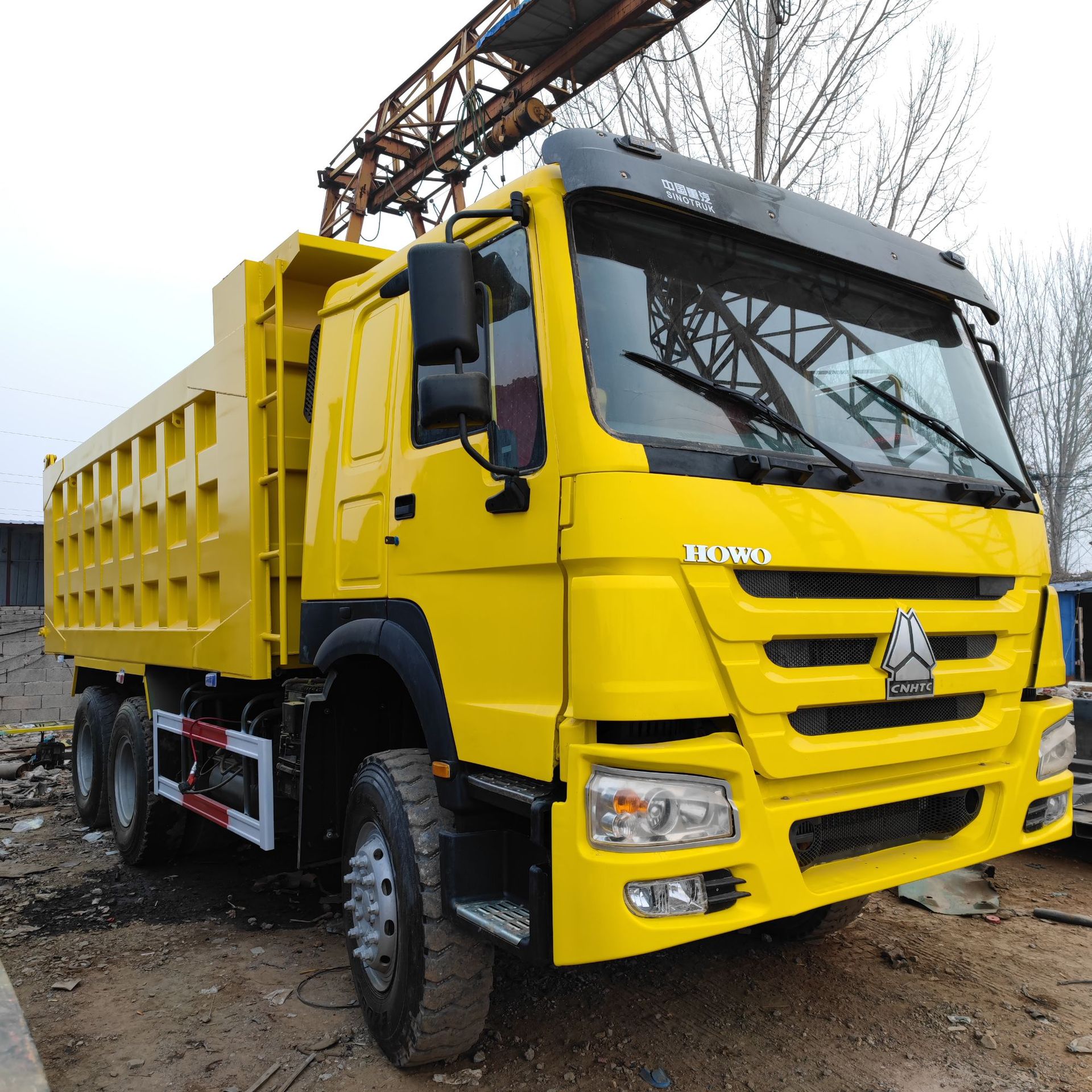 上海出口非洲 二手豪沃后八轮自卸车 10轮自卸卡车 6x4 371马力