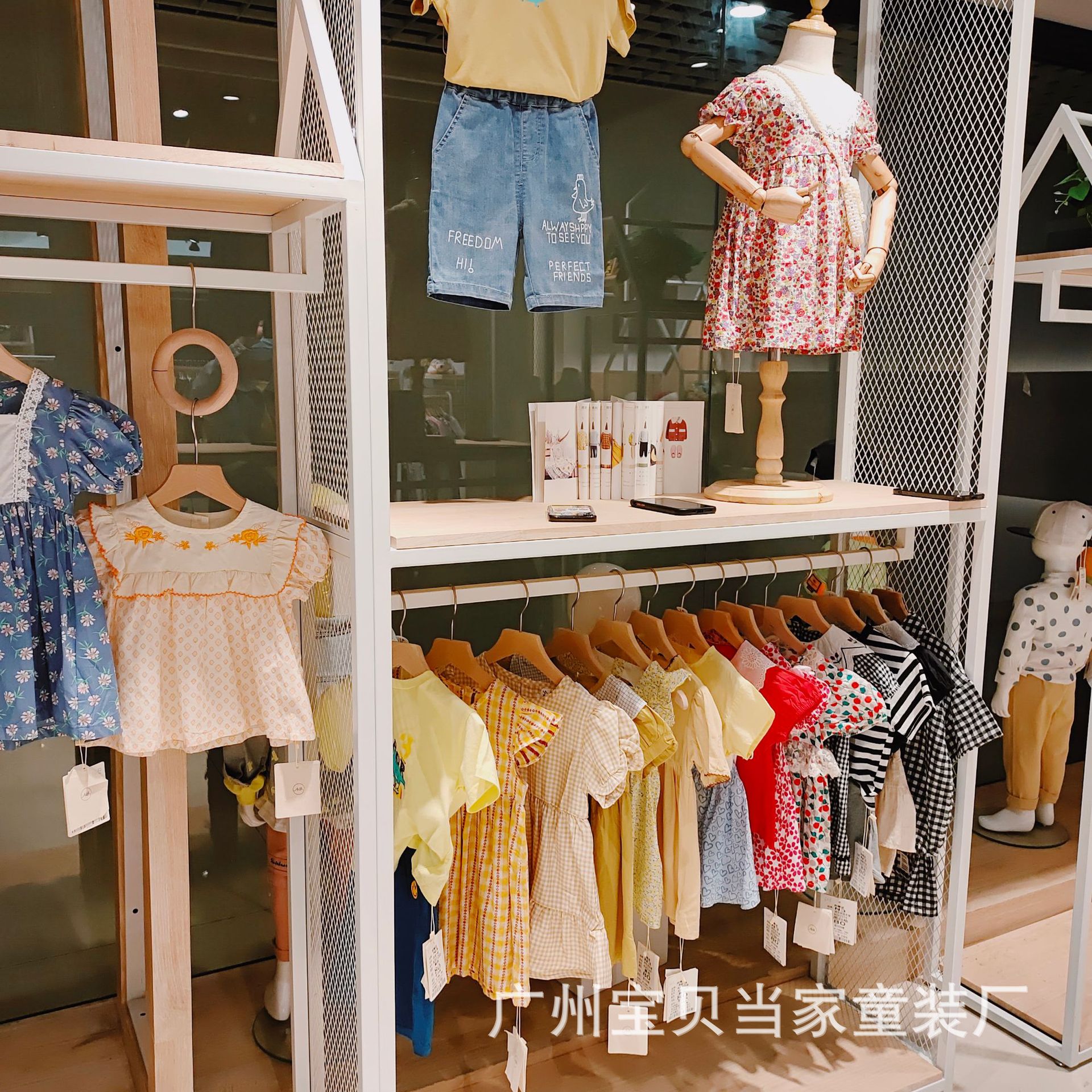 巴拉巴拉品牌折扣童装尾货杂款 工厂地摊直播福袋货源批发走份